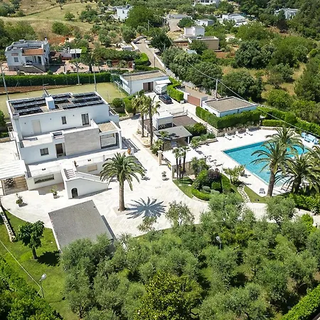 Esclusiva Moderna Con Piscina E Campo Da Tennis *