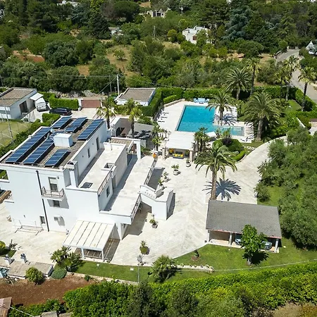 Esclusiva Moderna Con Piscina E Campo Da Tennis Villa *